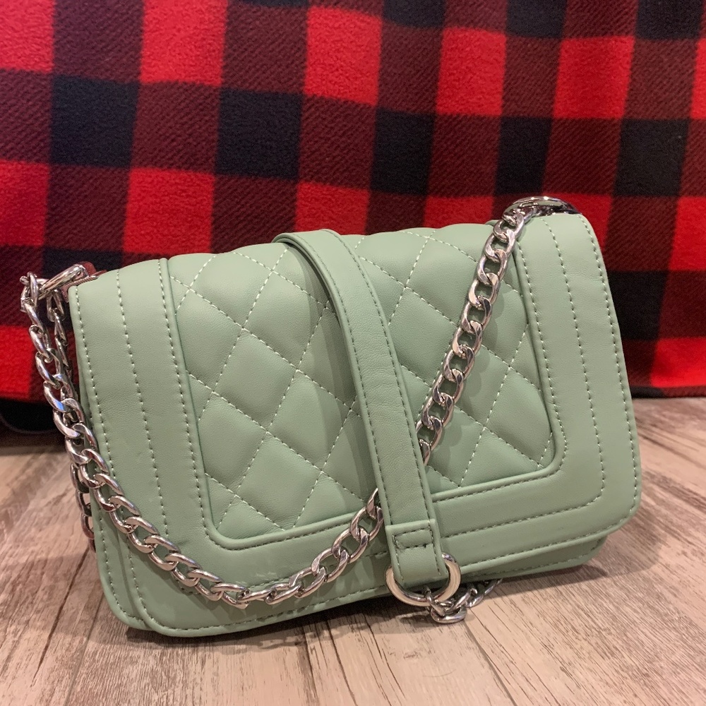 Green purse
